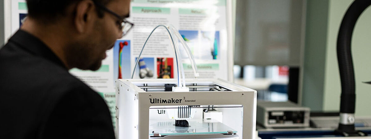 Student using biomedical equipment